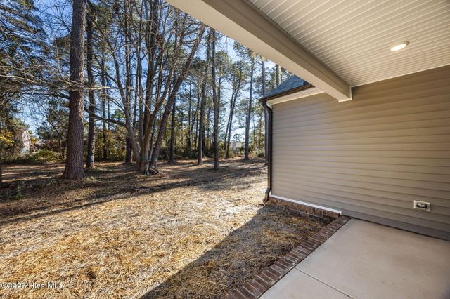 3406 Baybrooke Drive W, Wilson, NC 27893