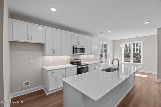 3406 Baybrooke Drive W, Wilson, NC 27893
