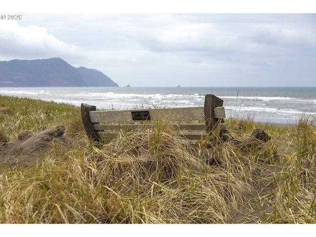 1146 N MARION Ave 680, Gearhart, OR 97138