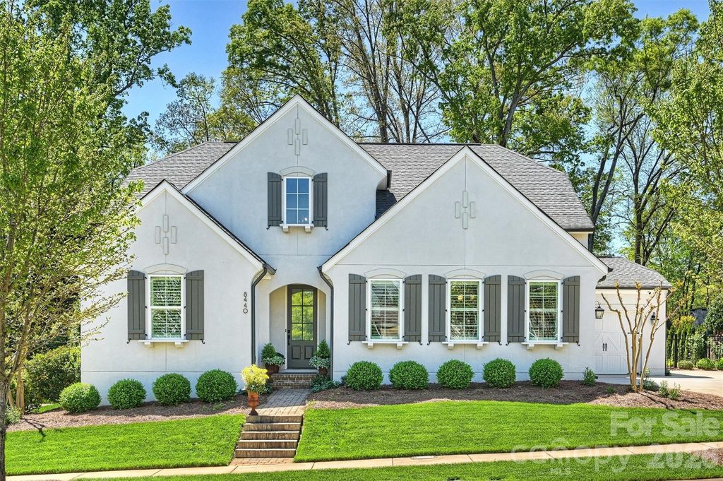 8440 Bassinger Dr, Huntersville, NC 28078