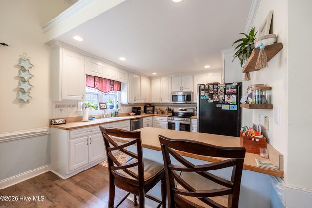 3520 Shadow Ridge Road N, Wilson, NC 27896