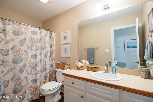 3520 Shadow Ridge Road N, Wilson, NC 27896