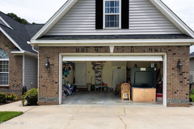 3520 Shadow Ridge Road N, Wilson, NC 27896