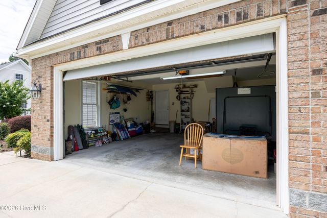 3520 Shadow Ridge Road N, Wilson, NC 27896
