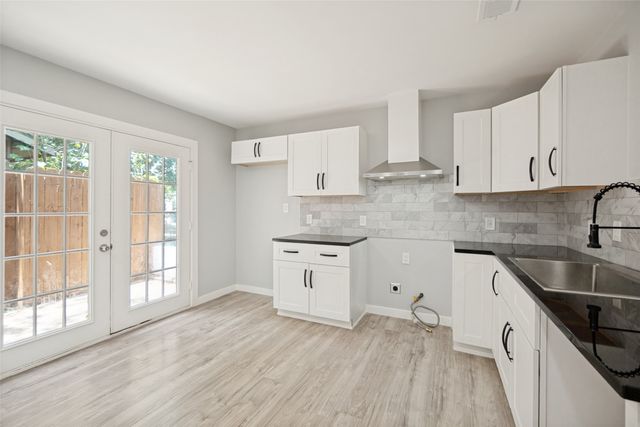 10406 Kinslow Drive, Dallas, TX 75217