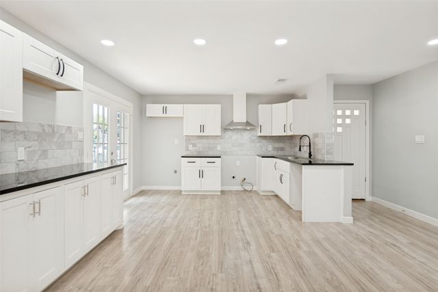 10406 Kinslow Drive, Dallas, TX 75217