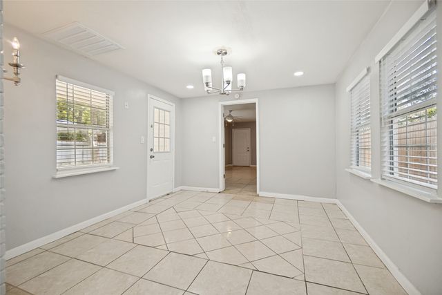 10406 Kinslow Drive, Dallas, TX 75217