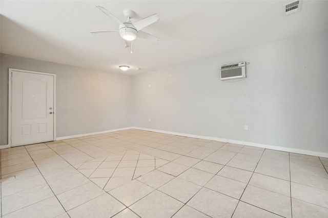 10406 Kinslow Drive, Dallas, TX 75217