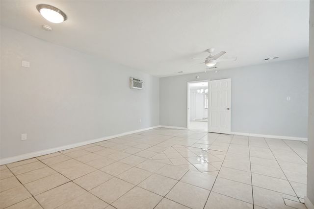 10406 Kinslow Drive, Dallas, TX 75217