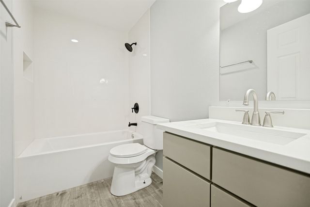 10406 Kinslow Drive, Dallas, TX 75217
