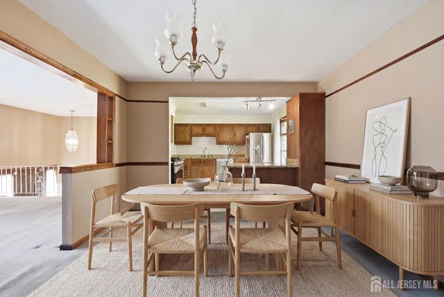 4 Walnut Street, Monroe, NJ 08831