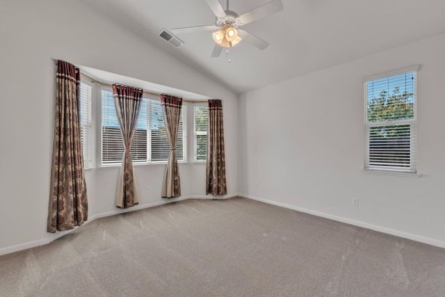 1992 Horseshoe Glen Cir, Folsom, CA 95630