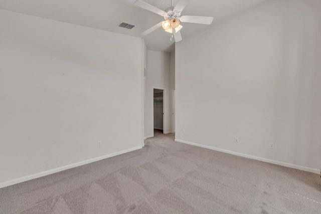 1992 Horseshoe Glen Cir, Folsom, CA 95630