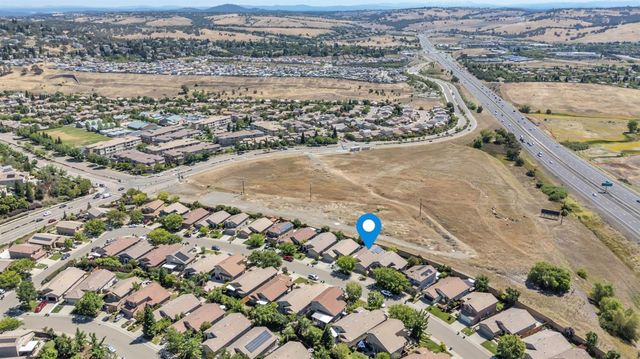 1992 Horseshoe Glen Cir, Folsom, CA 95630