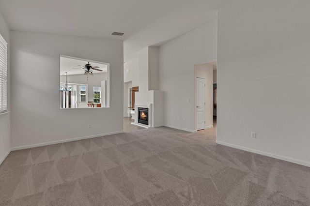 1992 Horseshoe Glen Cir, Folsom, CA 95630