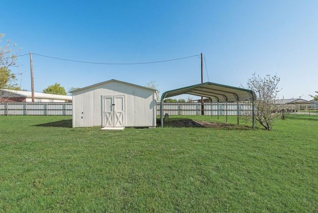 550 Green Acres Road, Weatherford, TX 76088