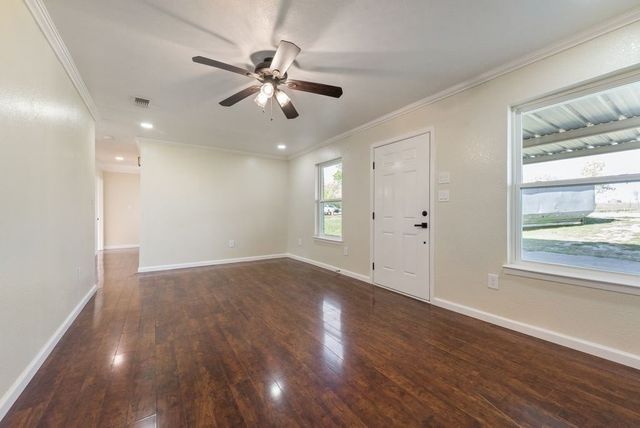 550 Green Acres Road, Weatherford, TX 76088