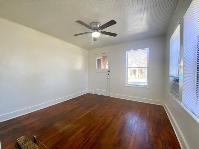 5009 Avenue G Ave A, Austin, TX 78751