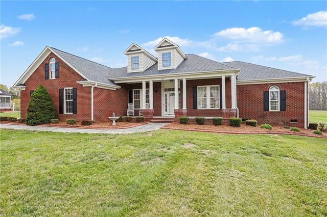 244 Bent Creek Drive, Lexington, NC 27295