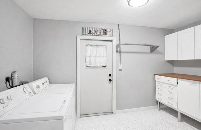 1571 Riverland Road, Fort Lauderdale, FL 33312