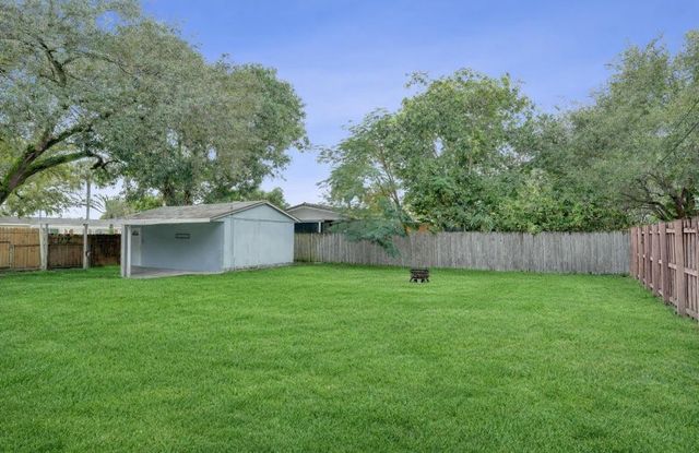 1571 Riverland Road, Fort Lauderdale, FL 33312