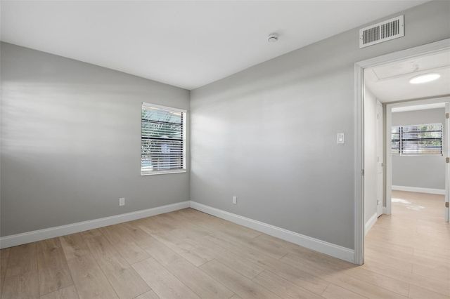 405 SHORE DRIVE E, Oldsmar, FL 34677