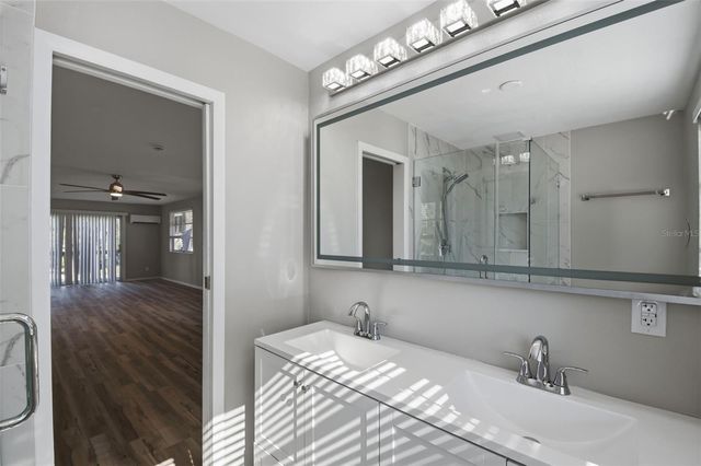 405 SHORE DRIVE E, Oldsmar, FL 34677