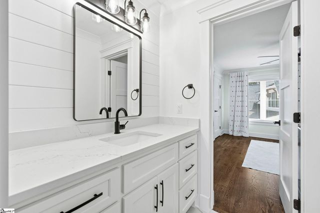 4 Angelo Court, Greenville, SC 29607