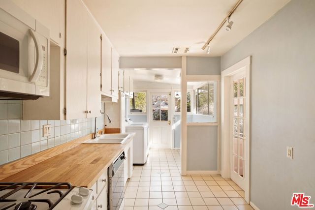 788 N Mar Vista Avenue, Pasadena, CA 91104