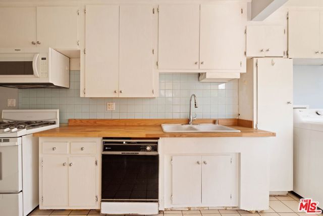 788 N Mar Vista Avenue, Pasadena, CA 91104