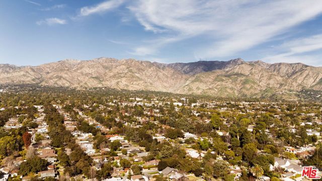 788 N Mar Vista Avenue, Pasadena, CA 91104