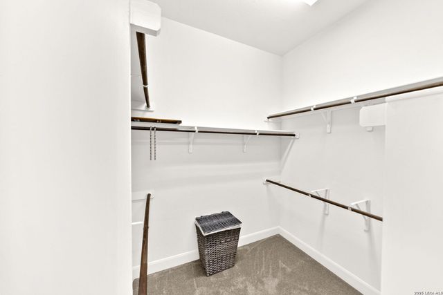 515 Talmadge Ln, Shavano Park, TX 78249