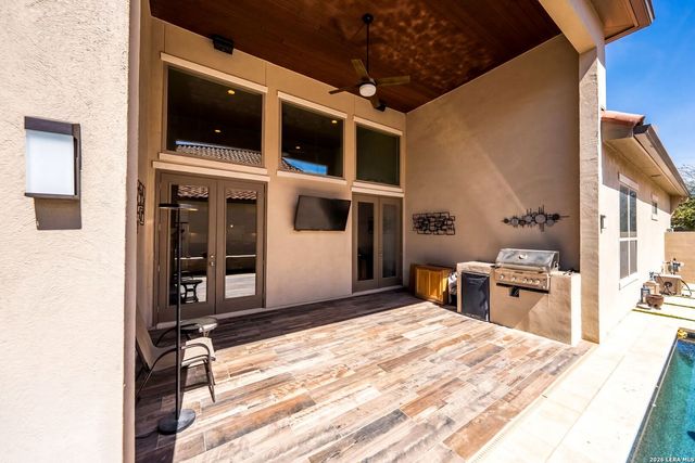 515 Talmadge Ln, Shavano Park, TX 78249