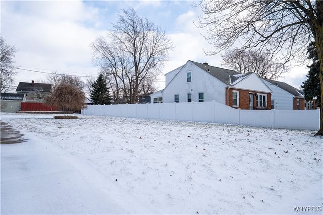 4097 Bailey Avenue, Amherst, NY 14226