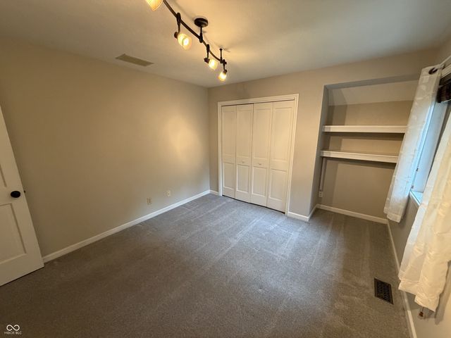656 Mac Beth Drive, Avon, IN 46123