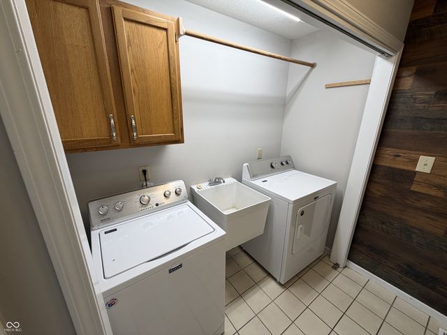 656 Mac Beth Drive, Avon, IN 46123