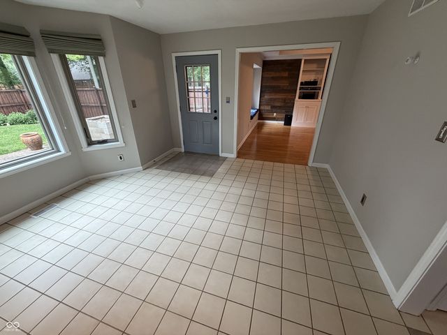 656 Mac Beth Drive, Avon, IN 46123