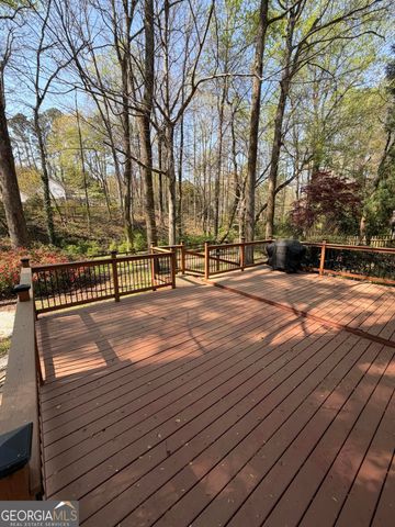 2015 N Creek Circle, Alpharetta, GA 30009