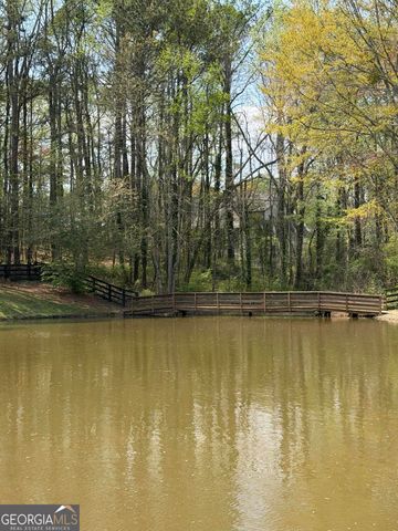 2015 N Creek Circle, Alpharetta, GA 30009