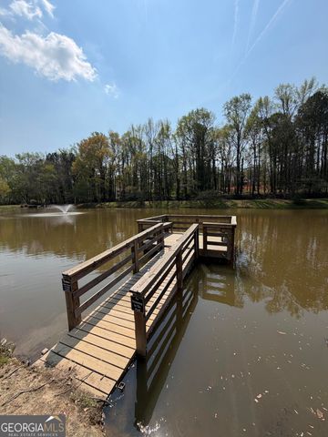 2015 N Creek Circle, Alpharetta, GA 30009