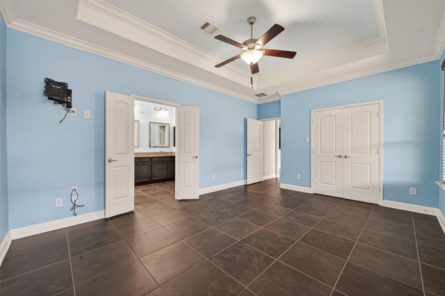 1410 Silver Rings Court, Pearland, TX 77581