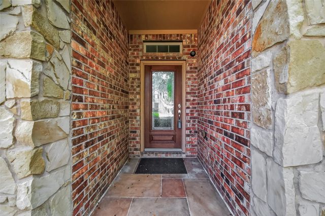 1410 Silver Rings Court, Pearland, TX 77581