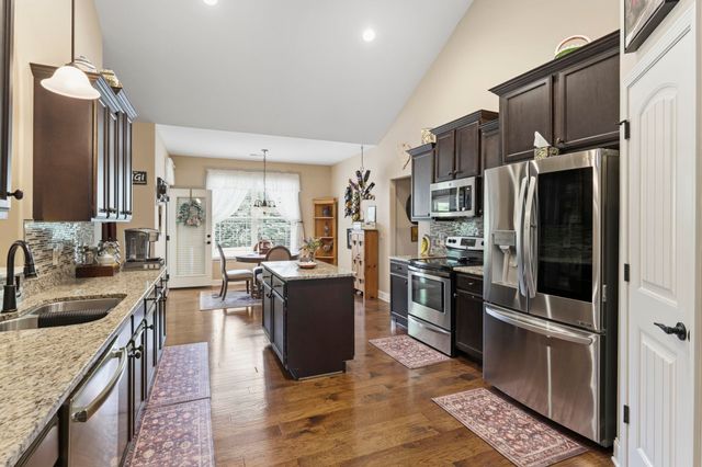 112 Providence Point Lane, Wellford, SC 29385