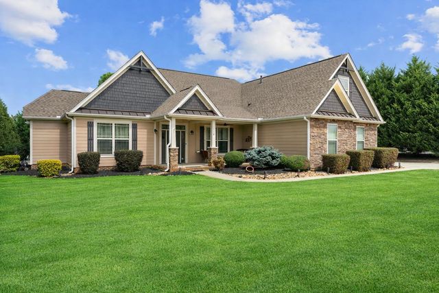 112 Providence Point Lane, Wellford, SC 29385