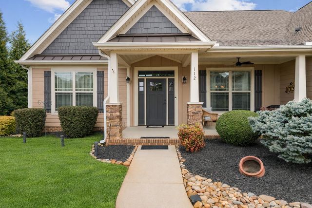 112 Providence Point Lane, Wellford, SC 29385