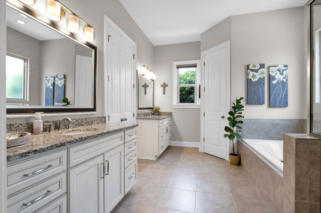 2505 Upper Hollow Rd, Thompsons Station, TN 37179