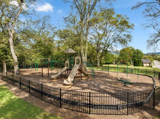 2505 Upper Hollow Rd, Thompsons Station, TN 37179