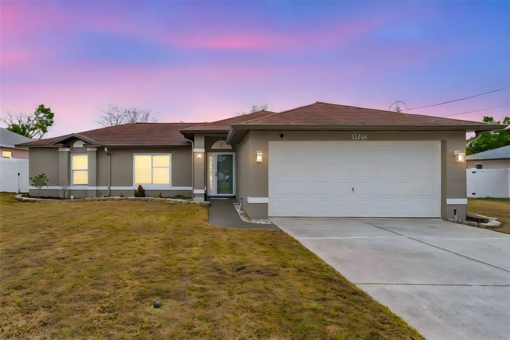 Image 36 of property listing at 11244 REDGATE STREET, Spring Hill, FL 34609