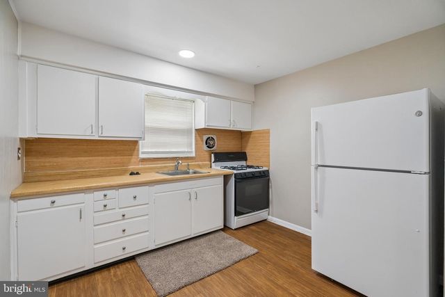 1711 LONEY ST, Philadelphia, PA 19111