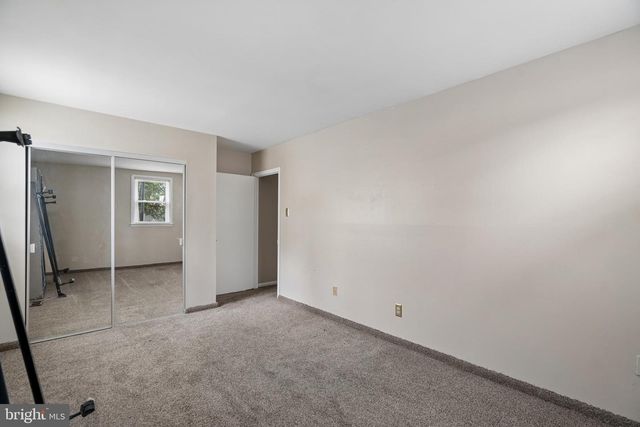 1711 LONEY ST, Philadelphia, PA 19111